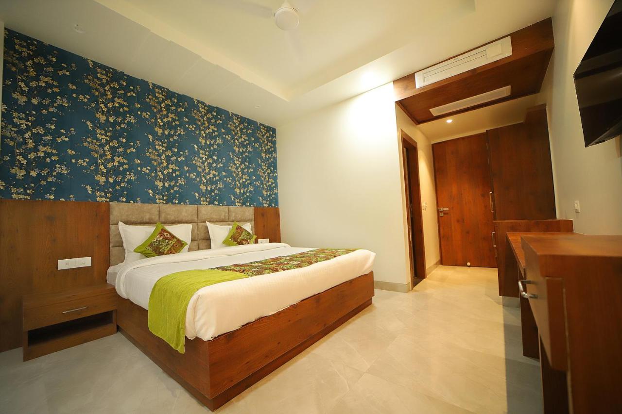 Hotel Marine House Agra  Kültér fotó