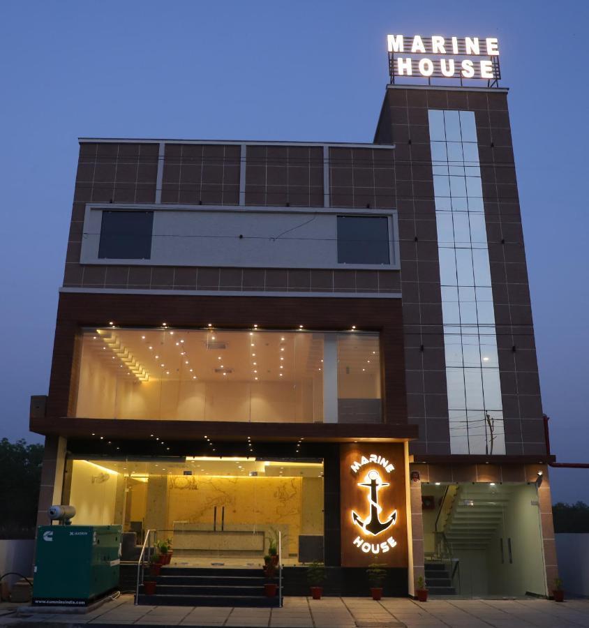Hotel Marine House Agra  Kültér fotó