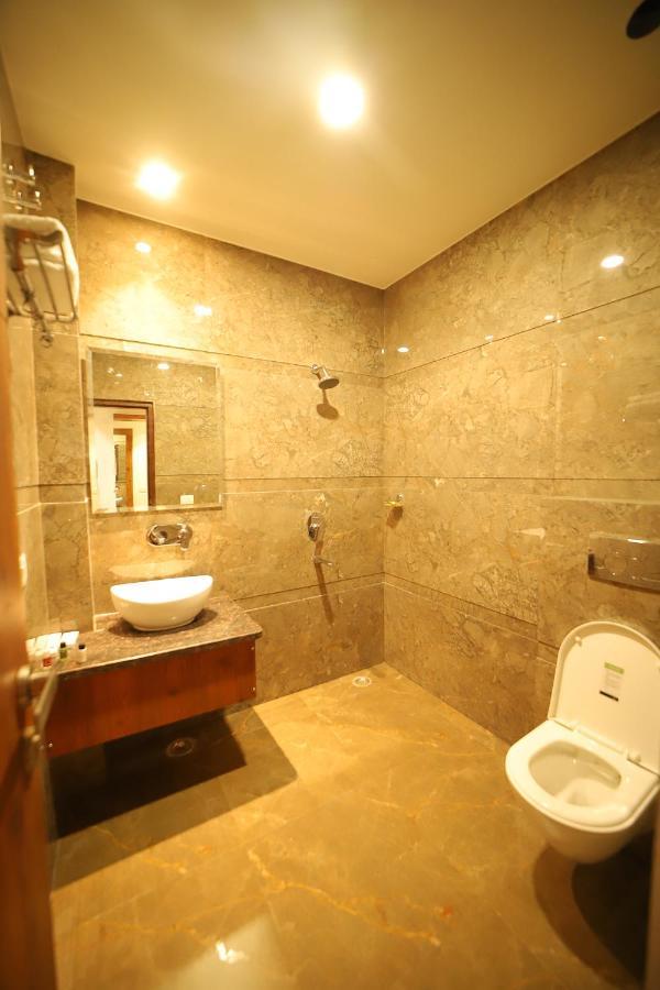 Hotel Marine House Agra  Kültér fotó