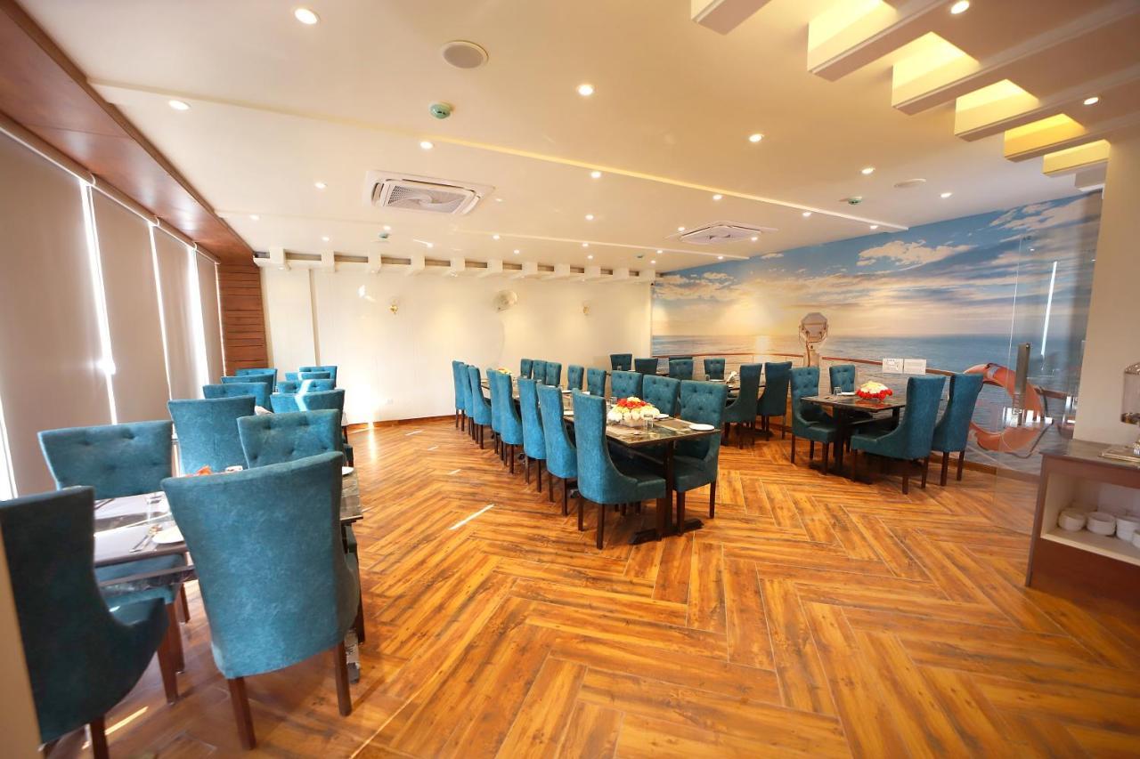 Hotel Marine House Agra  Kültér fotó